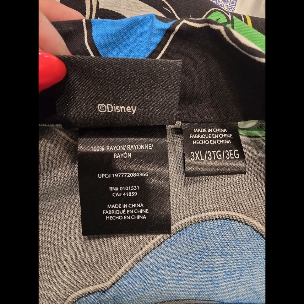 Disney Mens 3XL Button Down Character Shirt Mickey Donald Goofy NWOT - Picture 2 of 3